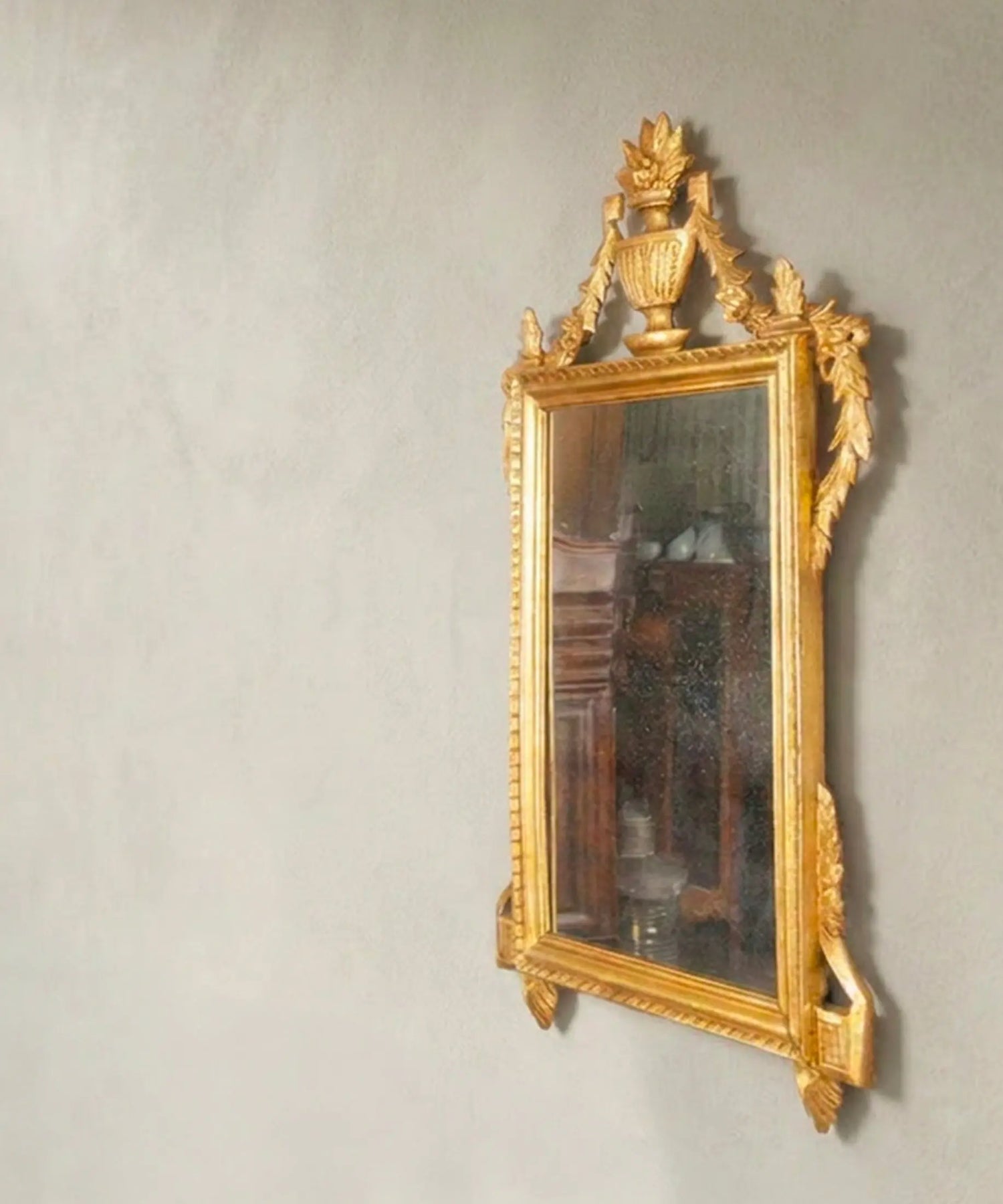 Espejo antiguo siglo XIX vista lateral con cristal original de azogue — Antique Arte y Decoración
