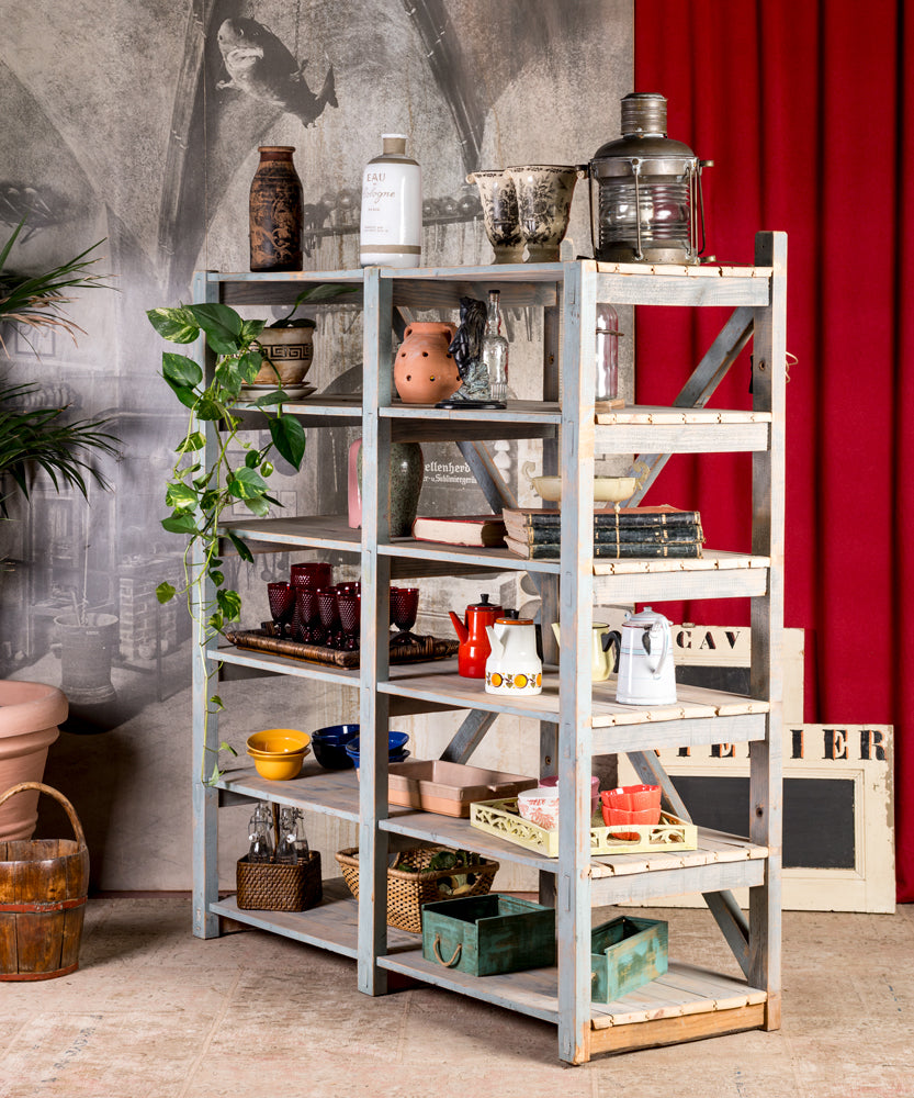 Ajalvir antique industrial shelving with compartments