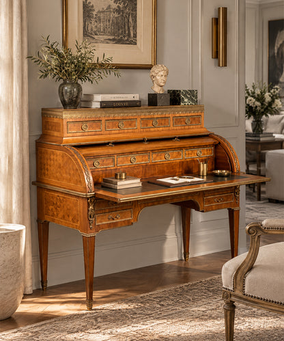 Escritorio de cilindro con marquetería abierto en despacho clásico — Antique Arte y Decoración