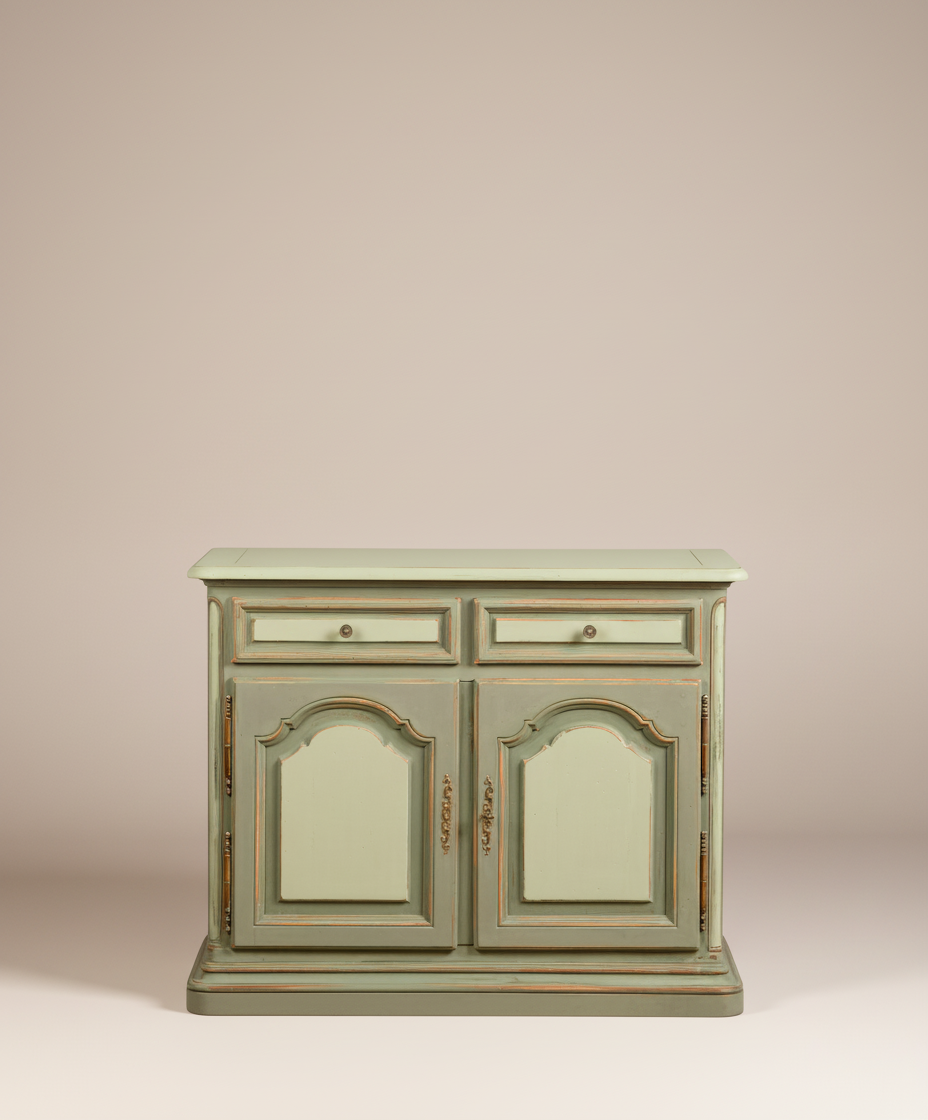 Aparador vintage de estilo provenzal