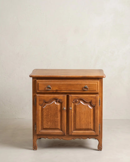 Mueble Auxiliar Vintage de Roble | Estilo Provenzal Luis XV