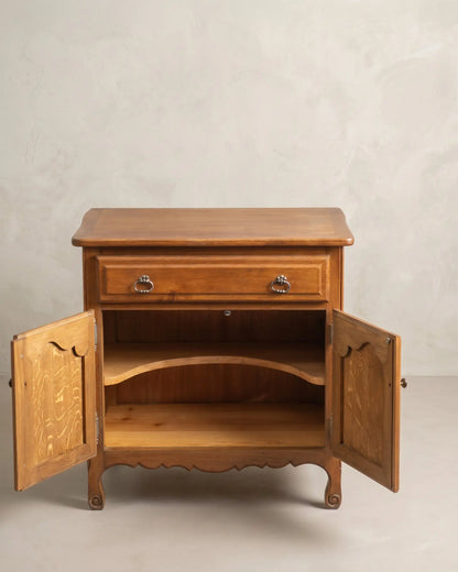 Mueble Auxiliar Vintage de Roble | Estilo Provenzal Luis XV