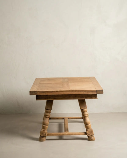 Mesa de comedor extensible en roble natural