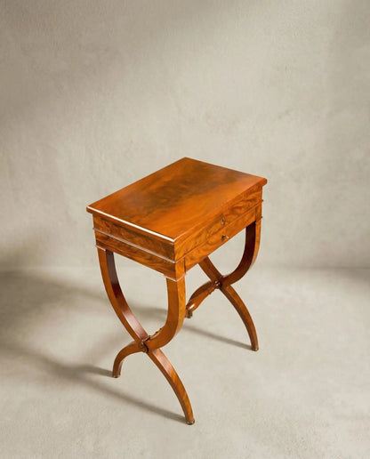 Mesa costurero estilo imperio de caoba Antique arte y decoracion