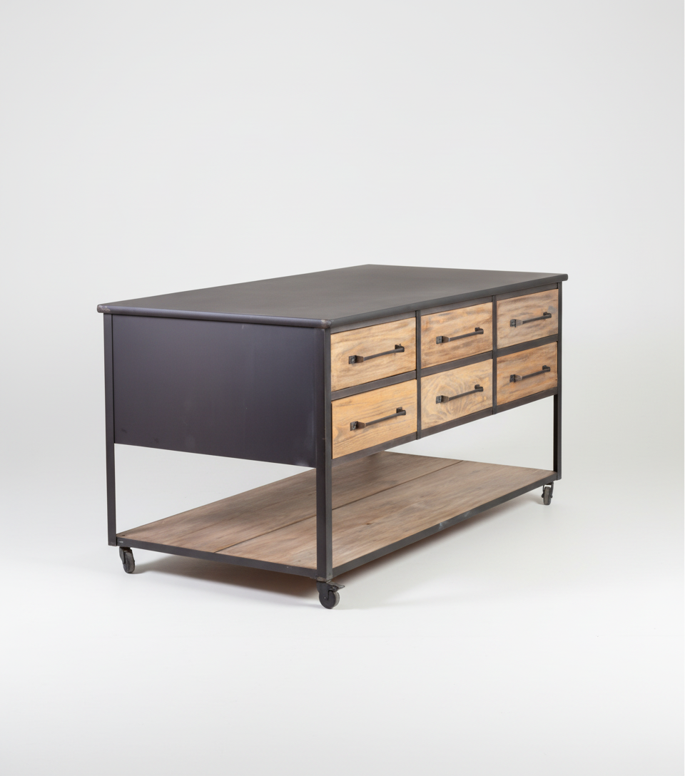 La Manzanera industrial island table