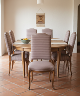 conjunto de sillas antiguas tapizadas