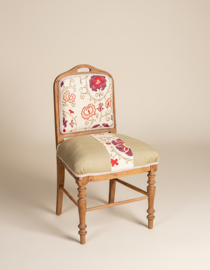 silla antigua tapizada fleurs