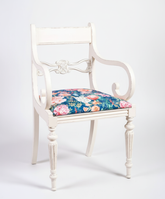 sillon antiguo de madera taoizado