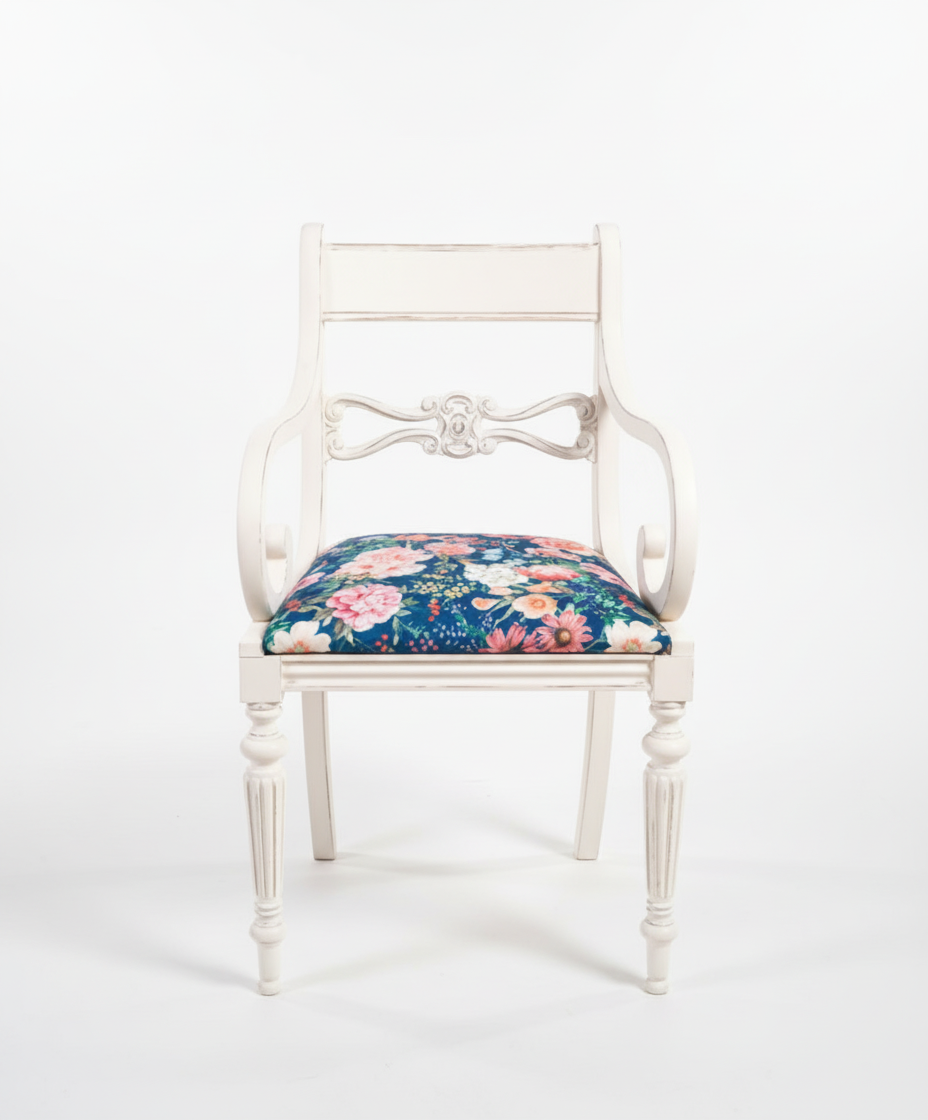 sillon antiguo de madera taoizado