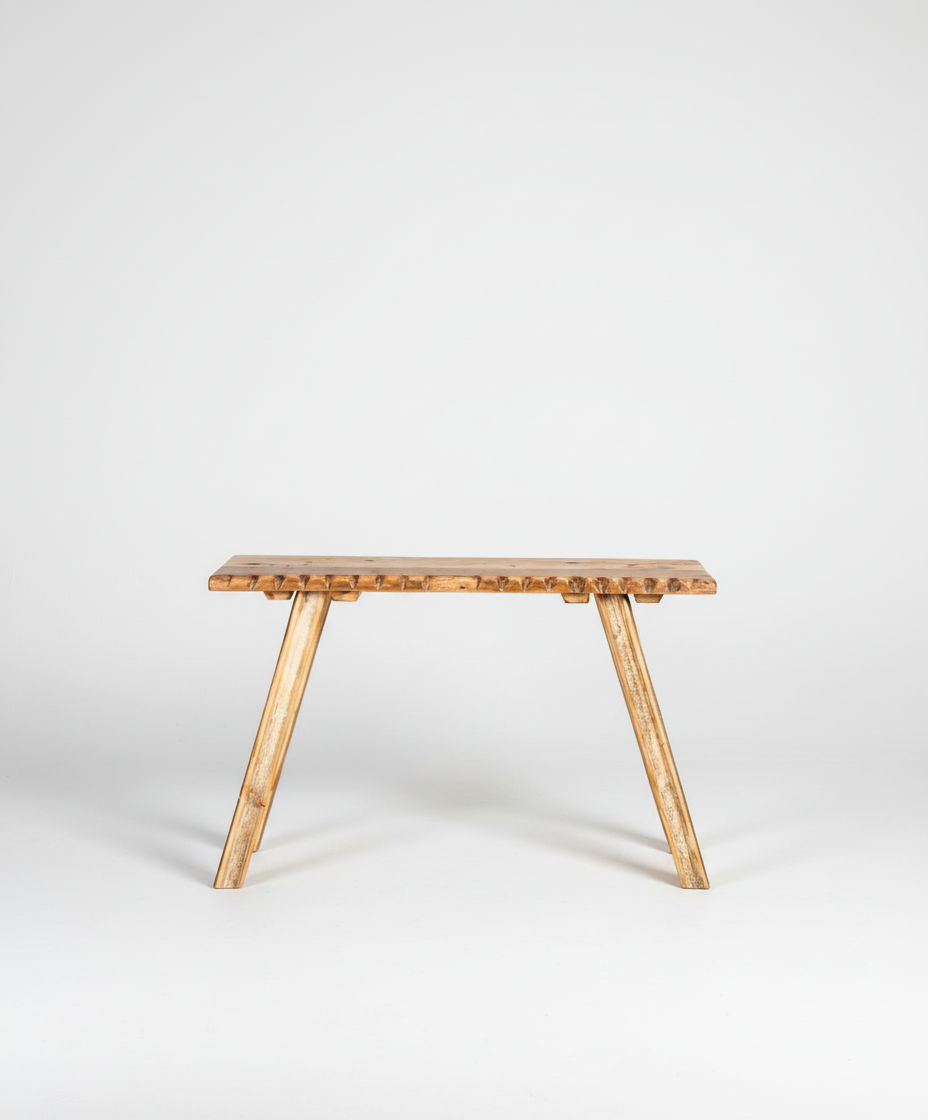 mesa auxiliar rustica o consola de madera