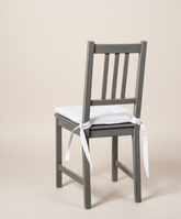 SILLA RUSTICA DE MADERA CON CONJIN VISTA TRASERA