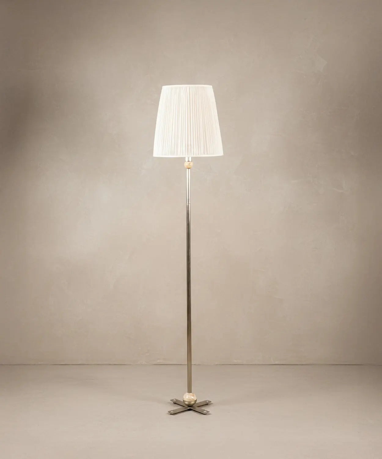 Onyx Floor Lamp