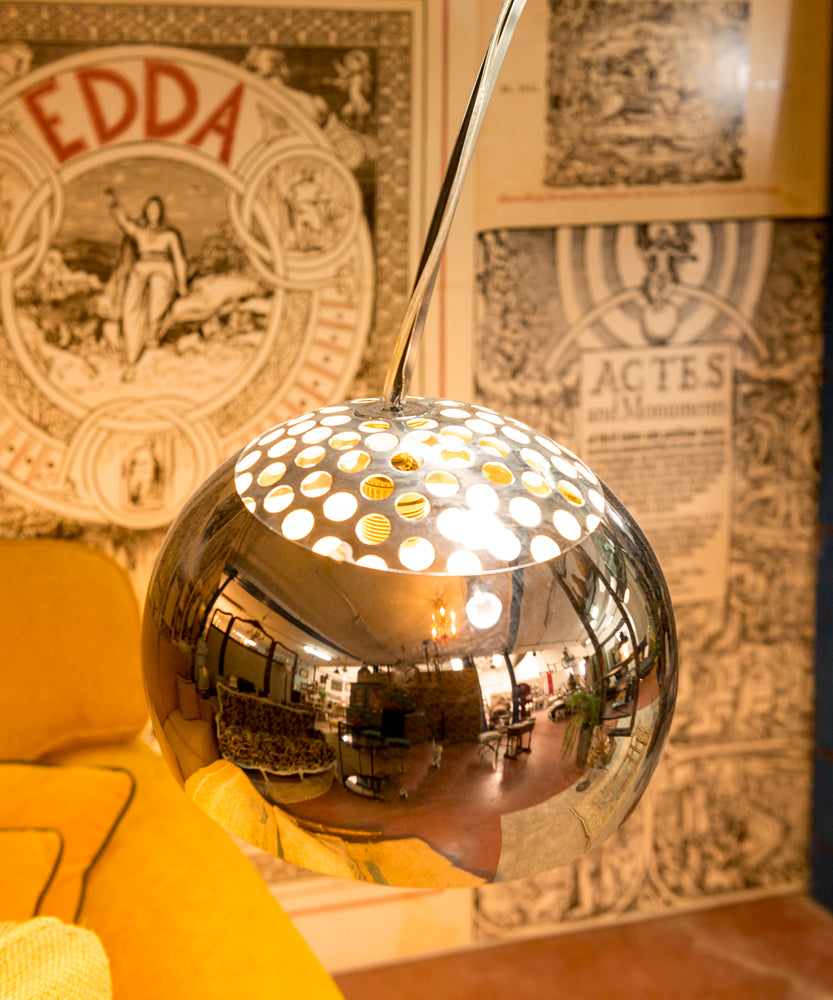 Steel arc floor lamp