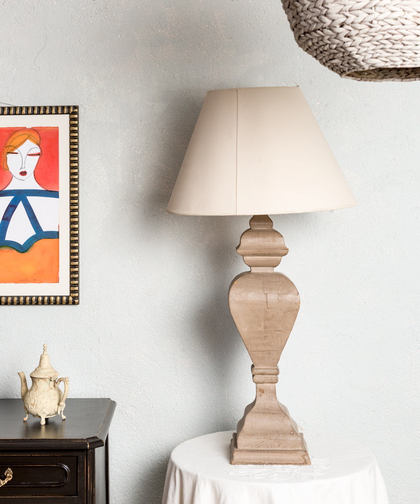 Mia vintage wooden lamp