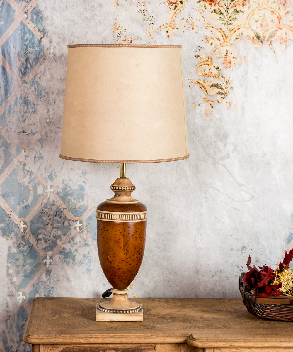Alice table lamp