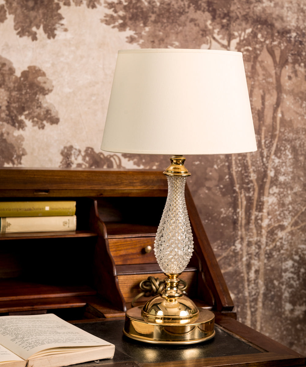 Diamond table lamp