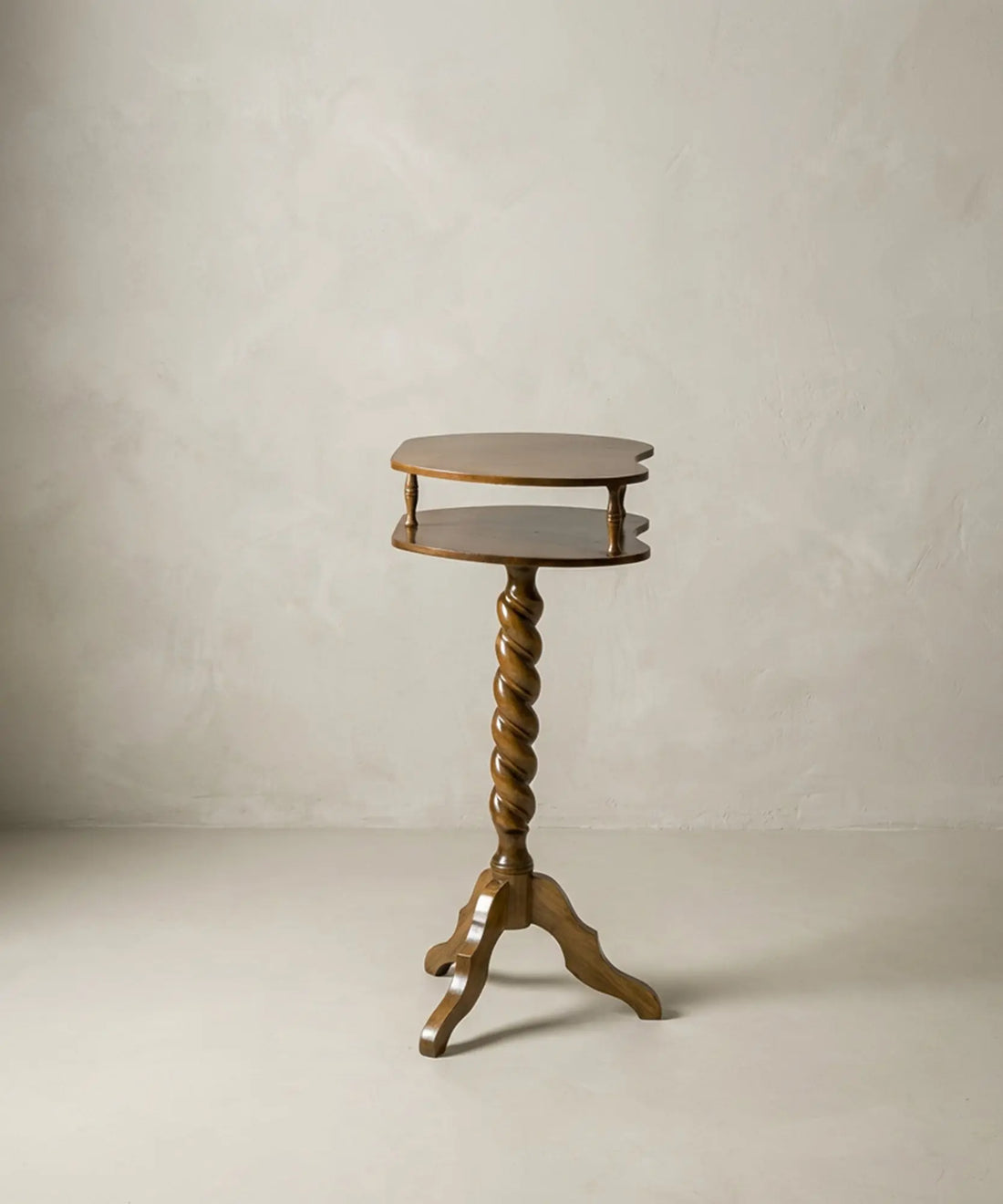 Mesa velador auxiliar vintage con doble tablero