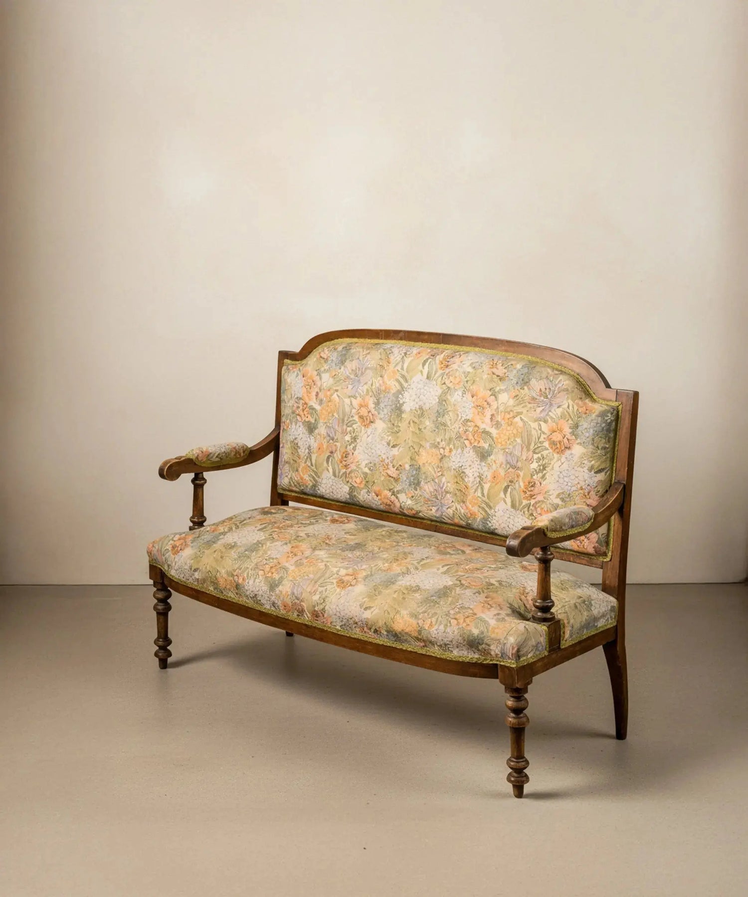 Sofá antiguo isabelino de dos plazas Antique arte y decoracion