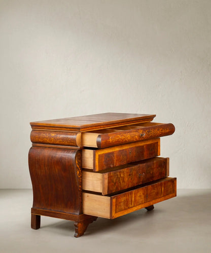 Cómoda antigua abierta con cajones de pino macizo — Antique Arte y Decoración
