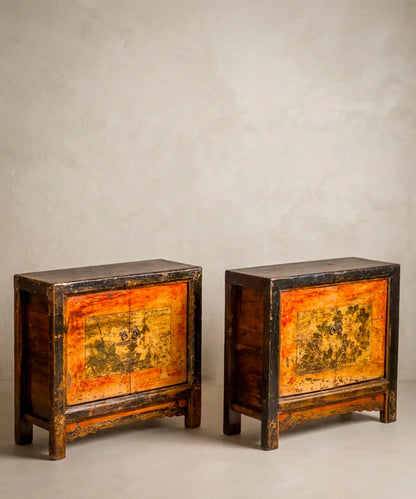 Pareja aparadores chinos de olmo vista lateral con pátina original — Antique Arte y Decoración