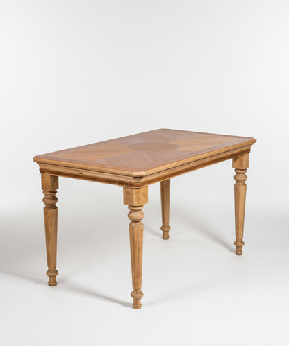 Mesa auxiliar de estilo neoclásico