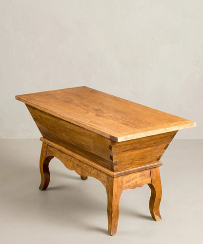 Mesa auxiliar artesa en madera maciza con almacenaje (estilo rústico)