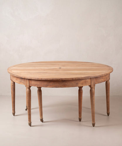 Consola demi-lune antigua de nogal lavado vista lateral abatible cerrado — Antique Arte y Decoración