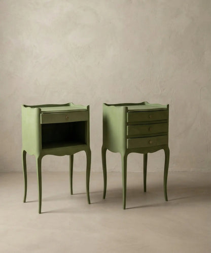 Pareja de Mesitas de Noche Vintage Verde Salvia