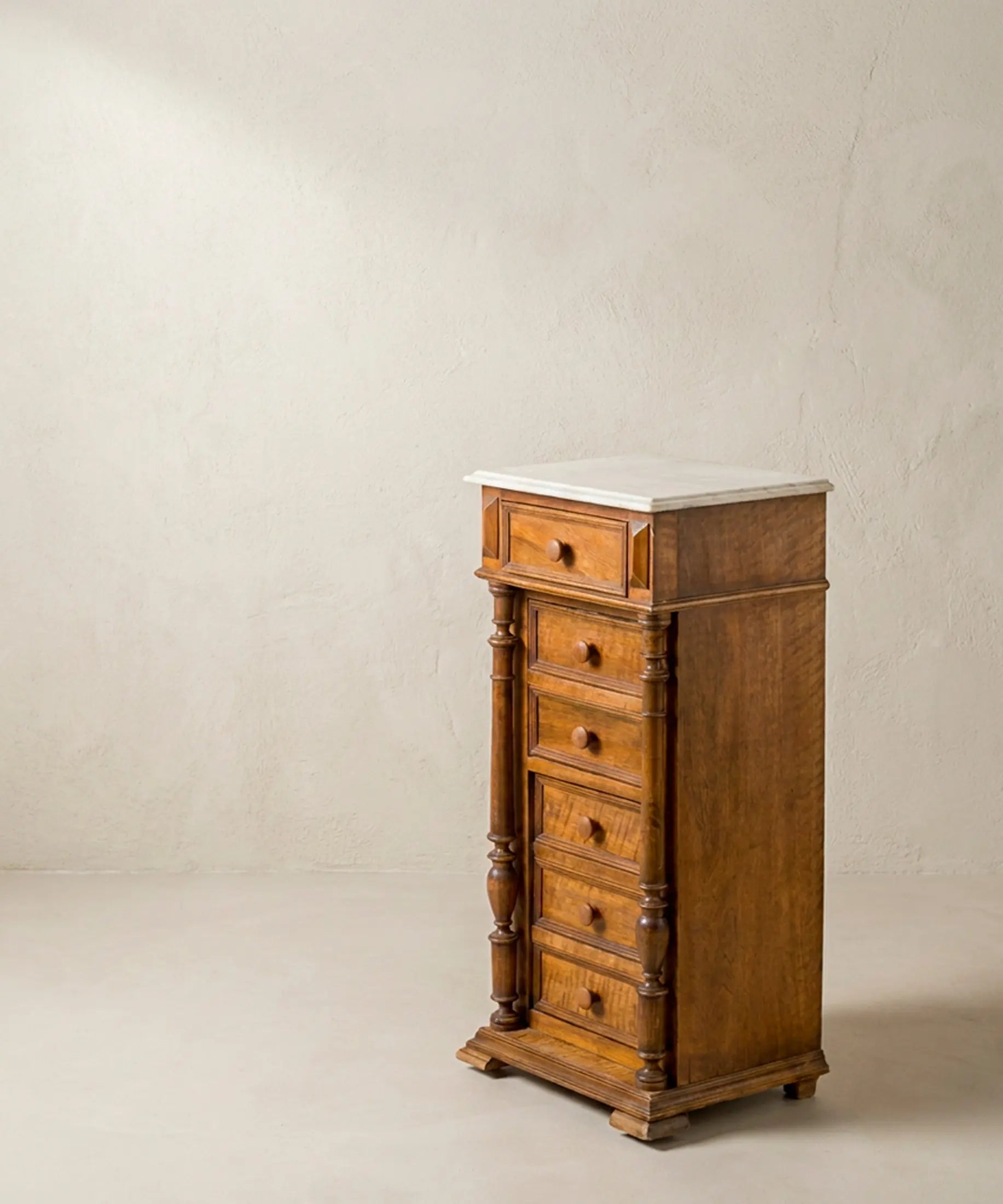 Mueble Auxiliar Antiguo de Nogal y Mármol Blanco | Enrique II S. XIX