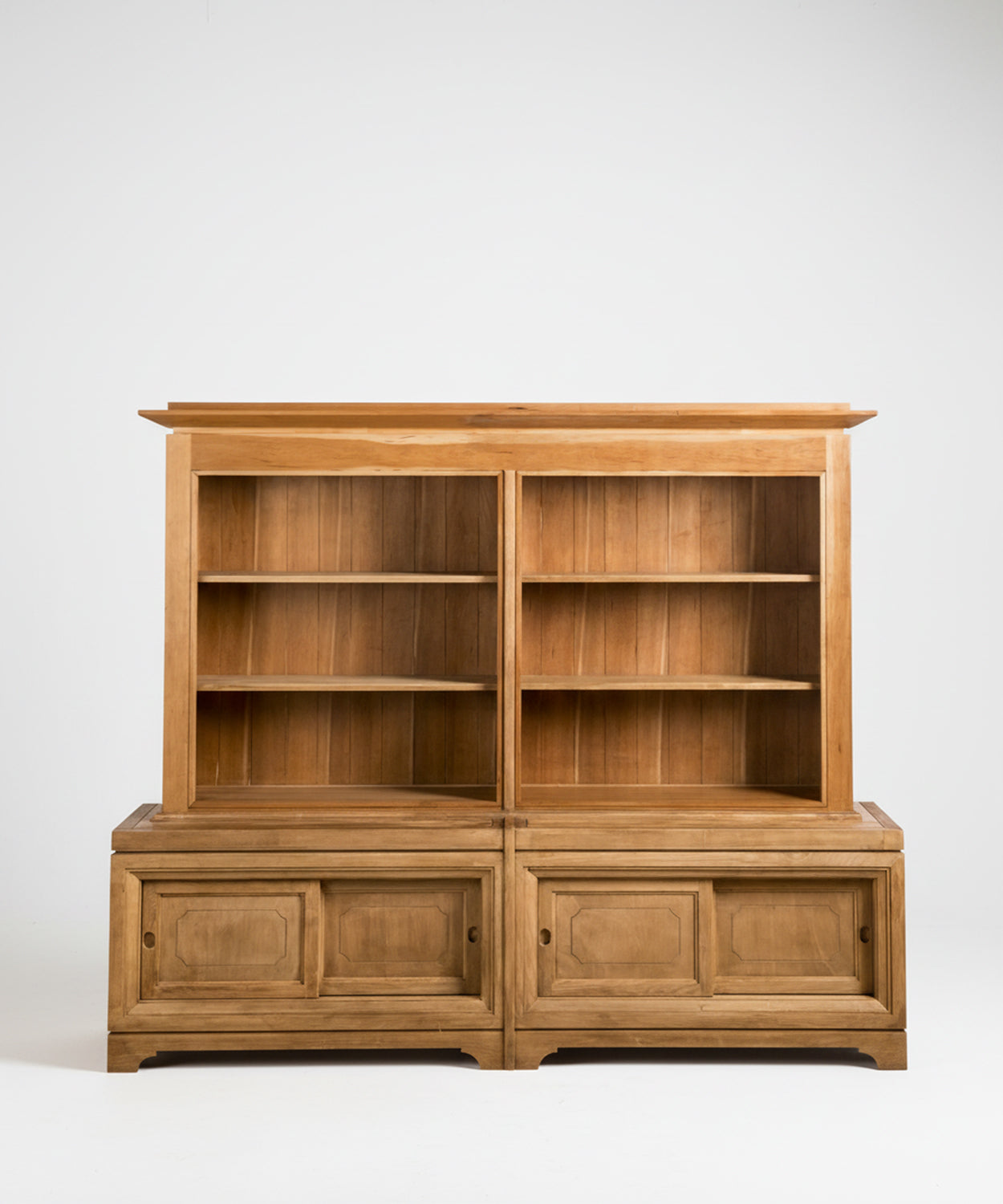 Librería de madera Atelier