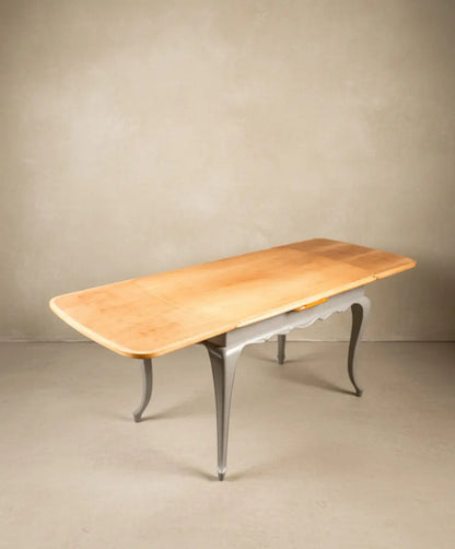 Mesa de comedor extensible estilo francés