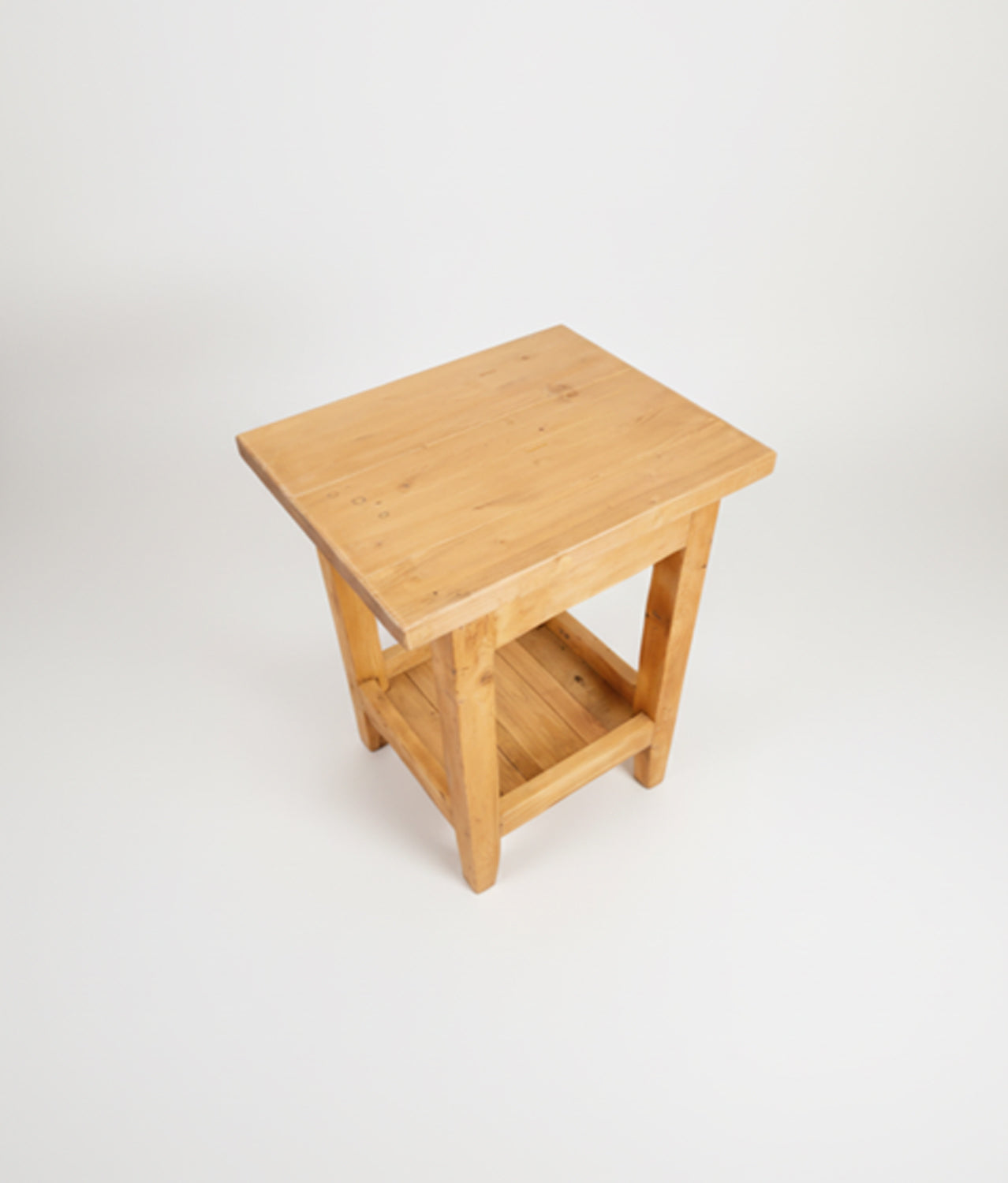 La Rinconada industrial table