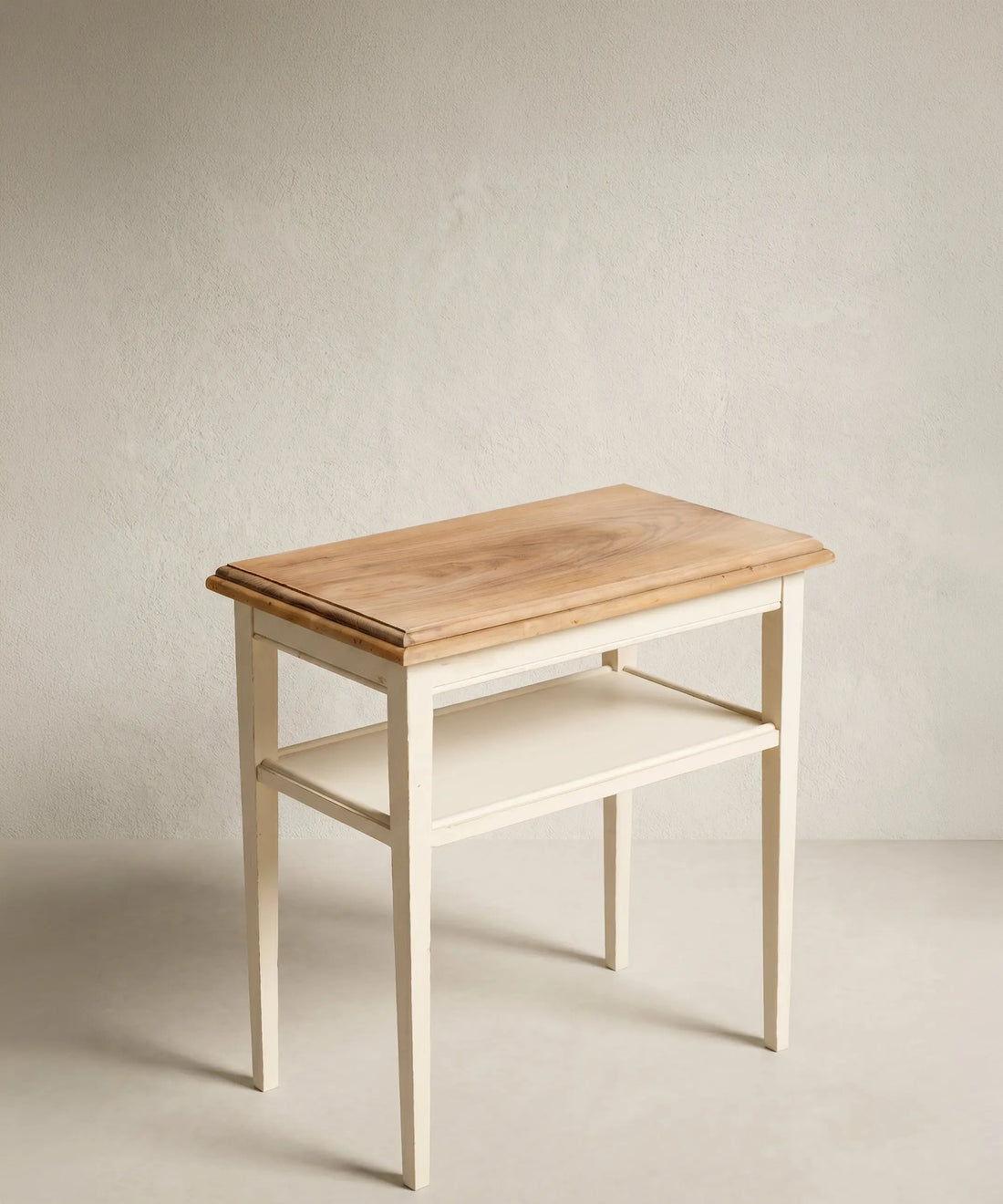 Mesa auxiliar pequeña vintage en madera y blanco hueso mediados siglo XX — Antique Arte y Decoración