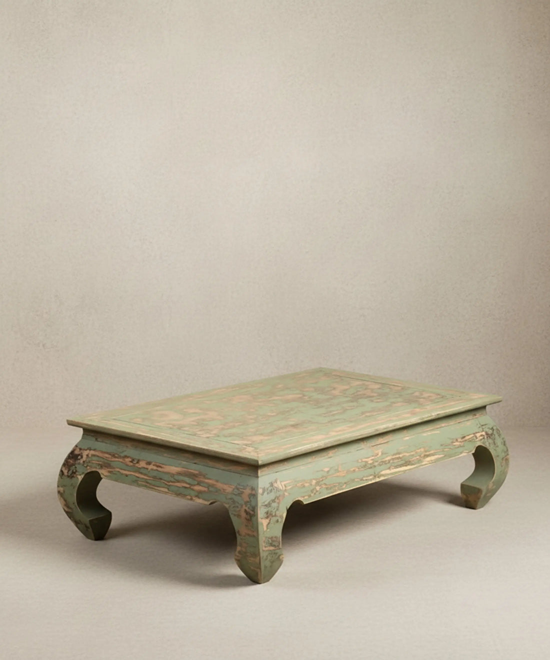 Mesa de Centro Baja de Estilo Oriental en Verde Salvia Decapé