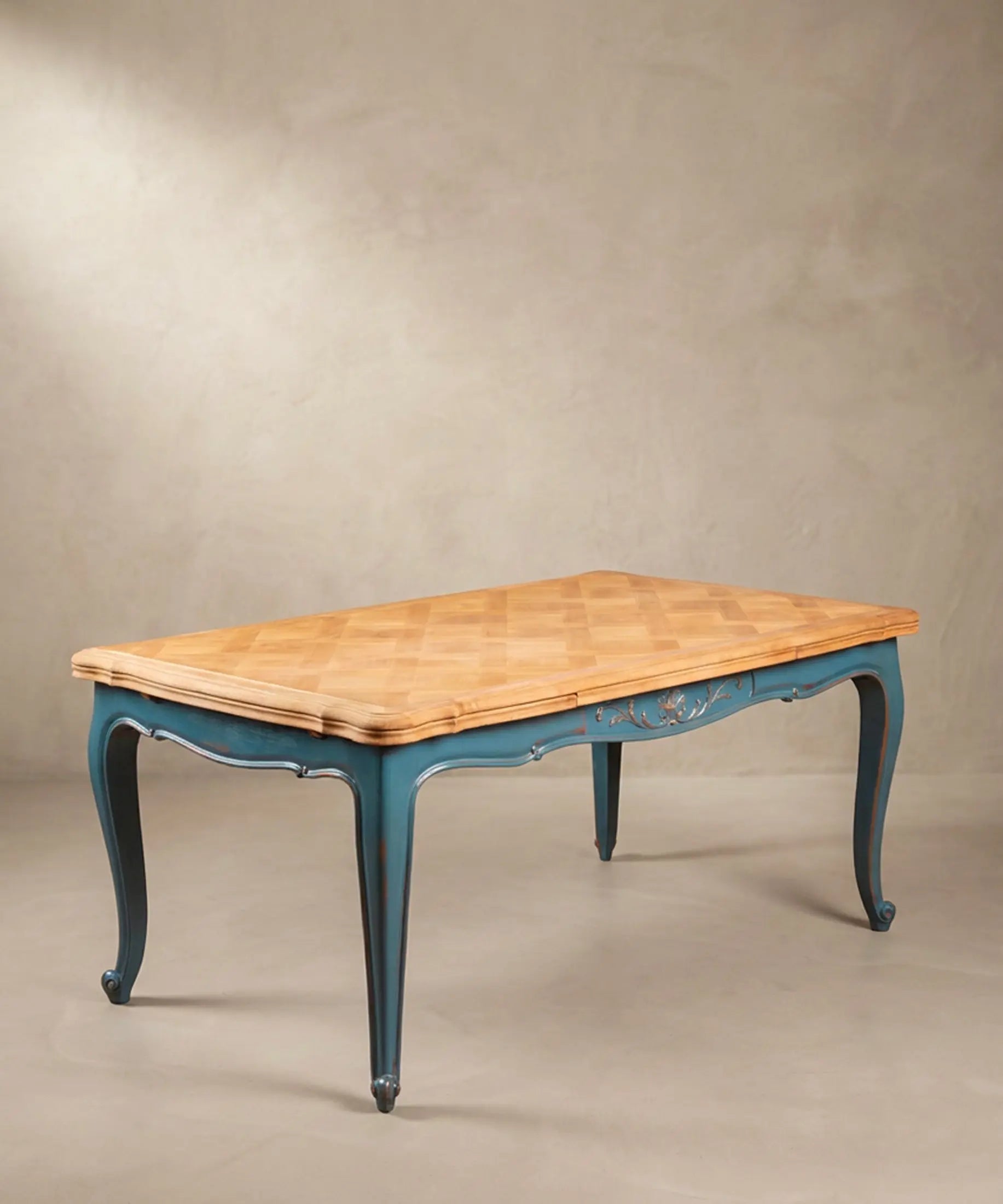 Mesa de Comedor Extensible con Parqué Versalles | Estilo Luis XV en Azul
