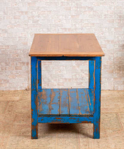 La Casona industrial island table