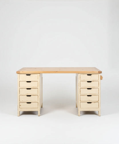 La Orbada industrial island table