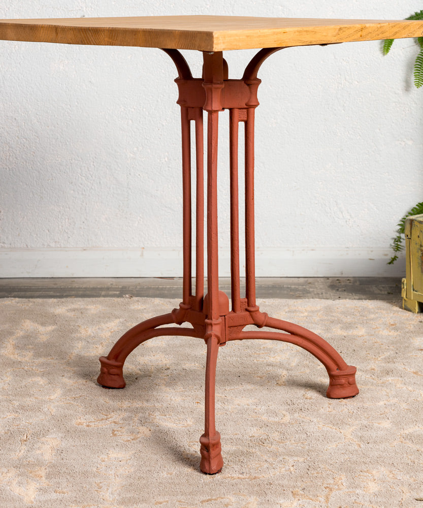 Eloise patio table