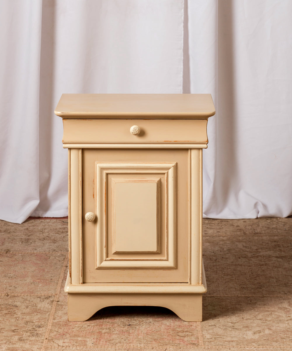 Olivares nightstand