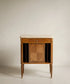 Mueble auxiliar antiguo Luis XVI con marquetería a la griega vista frontal — Antique Arte y Decoración