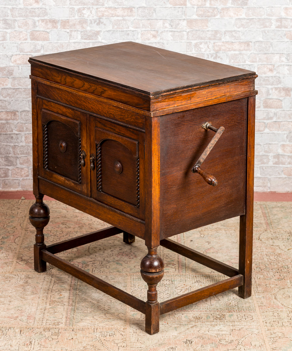 Mueble gramófono antiguo Vokal