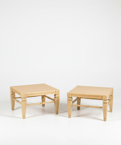 Mesa baja auxiliar de madera Chiara