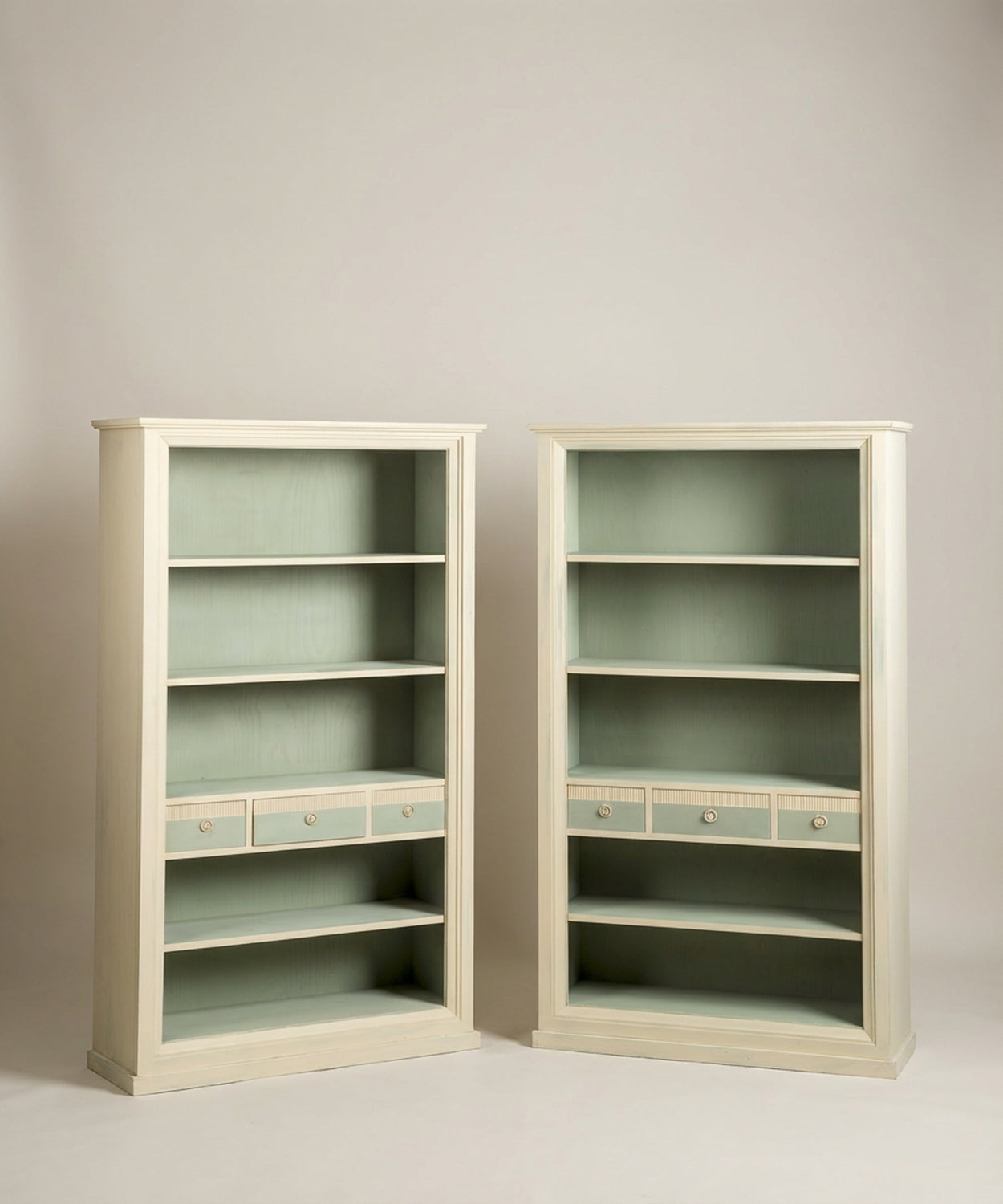 Librería estantería con cajones Sienna