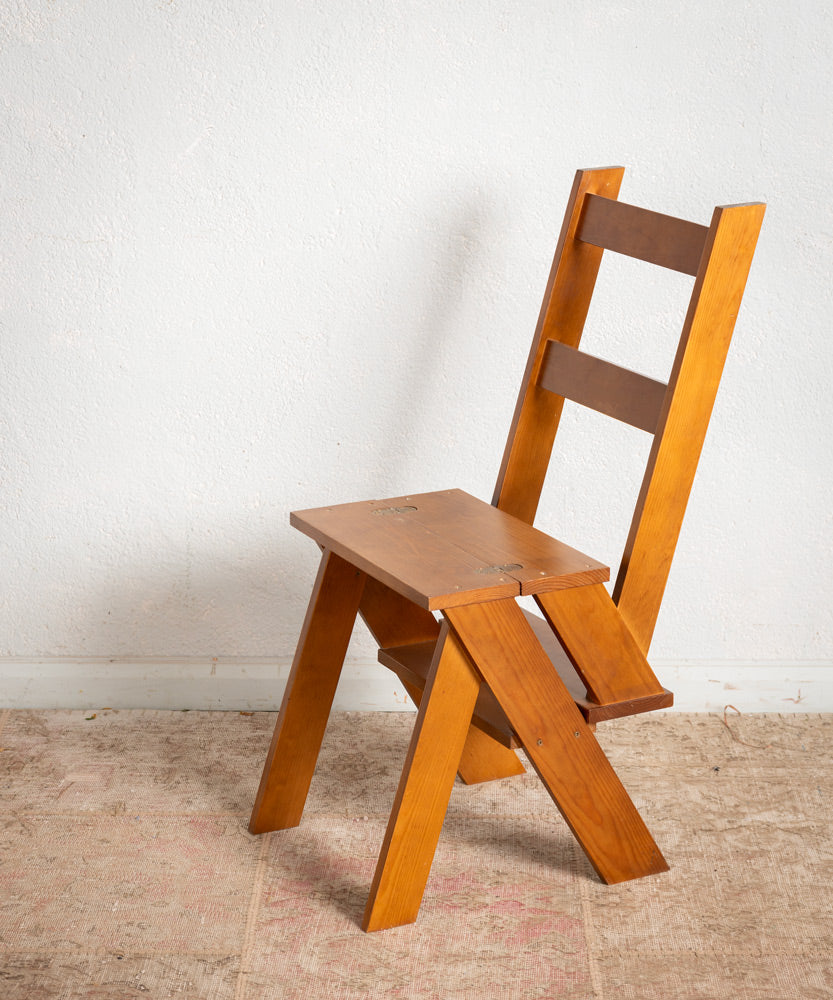 Wooden ladder chair