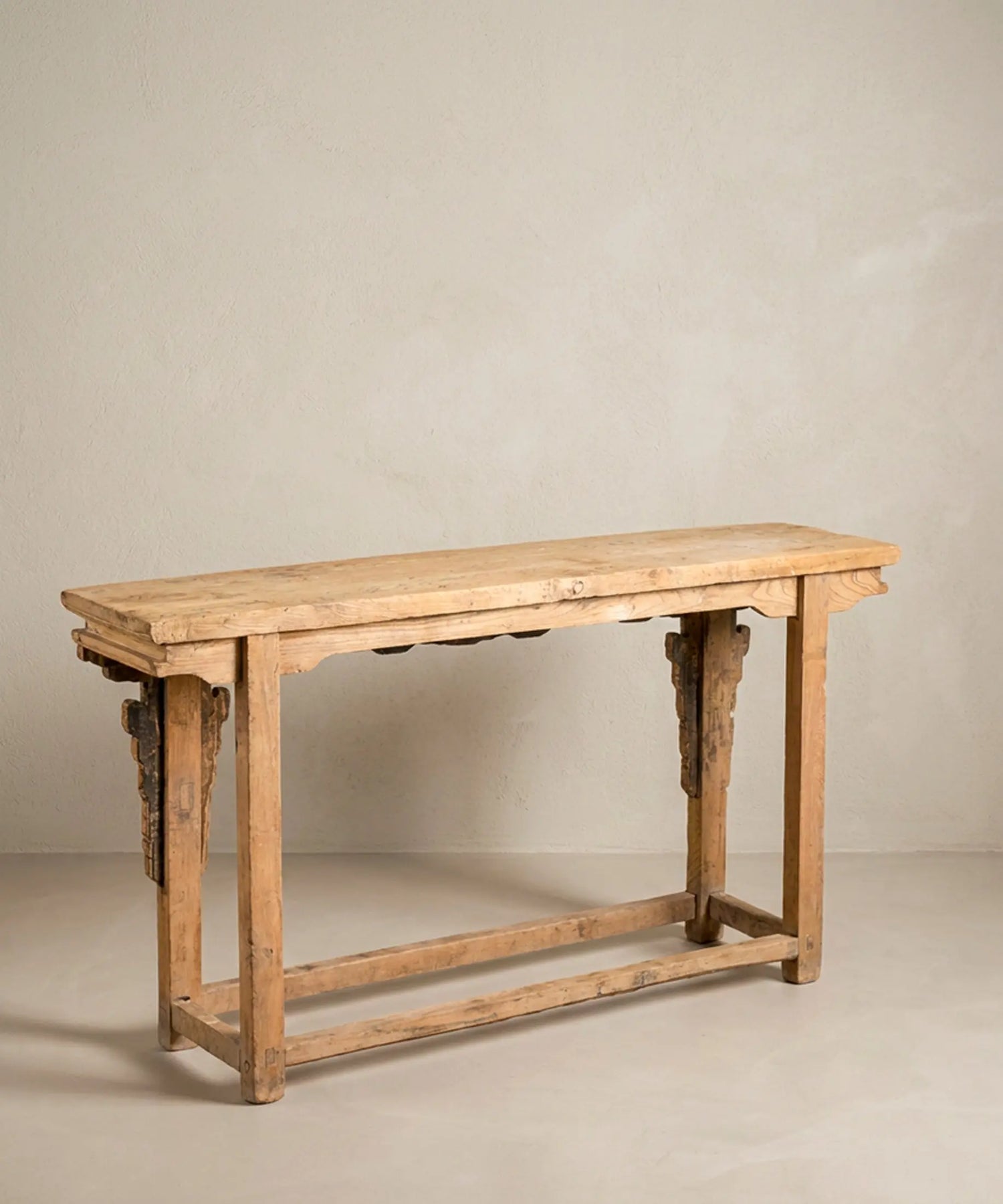Consola china de olmo vista trasera con estructura de largueros ensamblada — Antique Arte y Decoración
