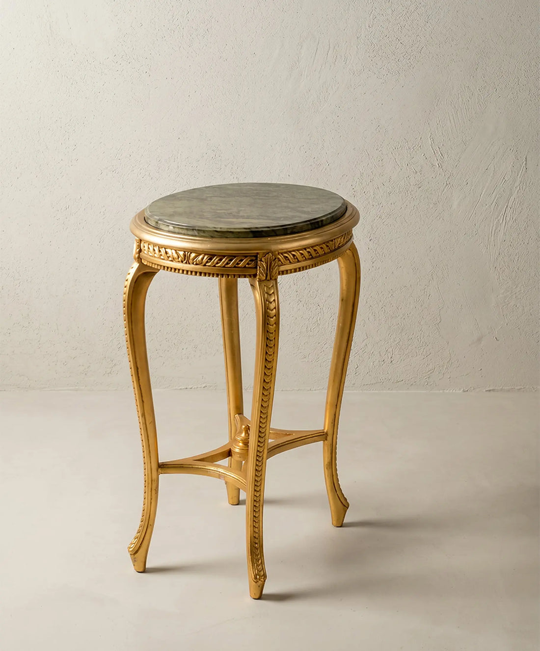 Mesa Velador Antigua Dorada con Mármol Verde | Estilo Luis XV