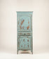 Alacena vintage estilo Luis XV pintada a mano en azul decapé vista frontal — Antique Arte y Decoración