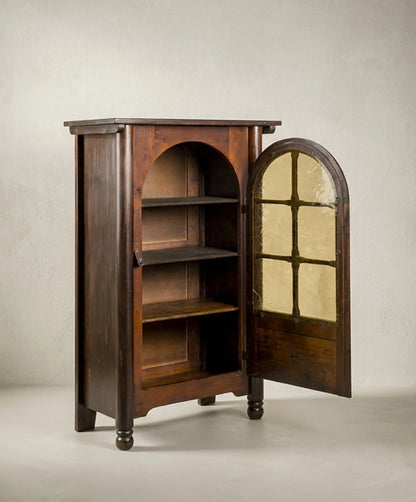 Alacena castellana vista lateral con puerta abierta mostrando baldas interior — Antique Arte y Decoración