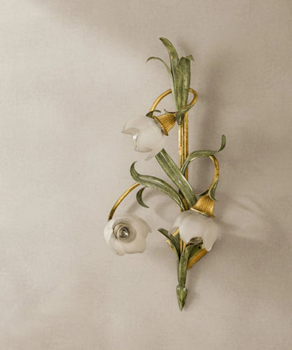 Aplique de Pared en Forja Floral Verde y Dorada con Tulipas de Cristal