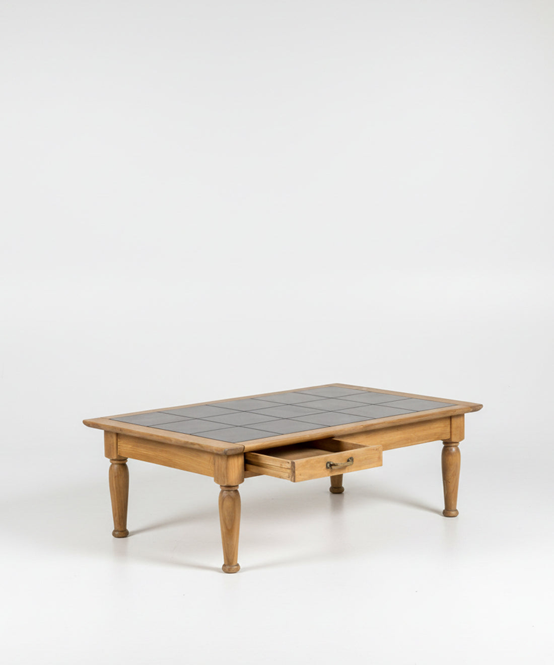 Mesa de centro rústica de madera